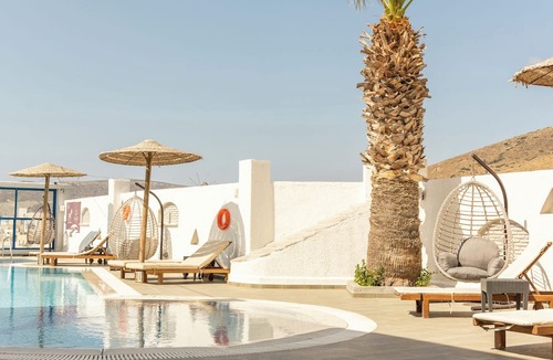 Ios Town Hotel | SUNRISE HOTEL