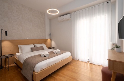 Pangrati Apartment | Deluxe 4 Bedrooms Apartment in Athens Center