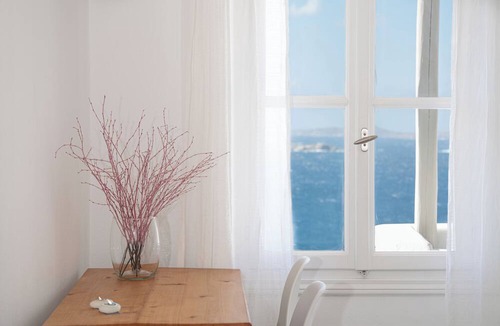 Agios Stefanos Hotel | Amelie Suites