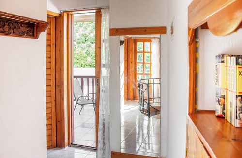 Strovles House | Anastasia Country Home