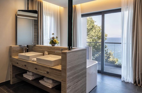 Dafnata Hotel | Valmar Corfu