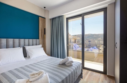Kissamos House | Sapphire Blue Suites