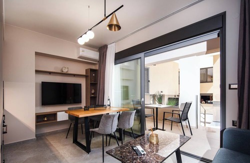 Kissamos House | Sapphire Horizon Suites