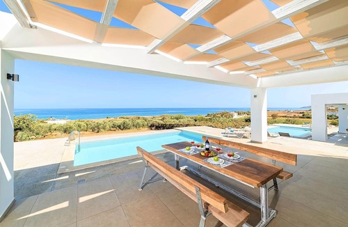 Filaki House | Vista Mare Grand Heated Pool