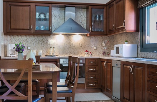 Razata Villa | Family Villa with Gardens & Terrace near the Beach