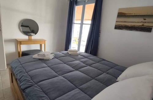 Lakopetra Cottage | Beachfront/2br/garden/bbq/seaview/quietretreat