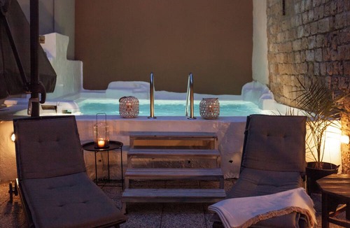 Rhodes Old Town House | utopia luxury suites