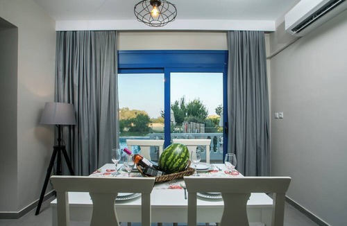 Gennadi House | RITA MARE