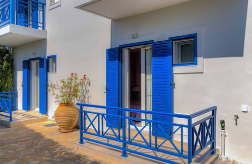 Agios Dimitrios Villa | Sea Breeze Corner ,cozy Flat Neat the Beach
