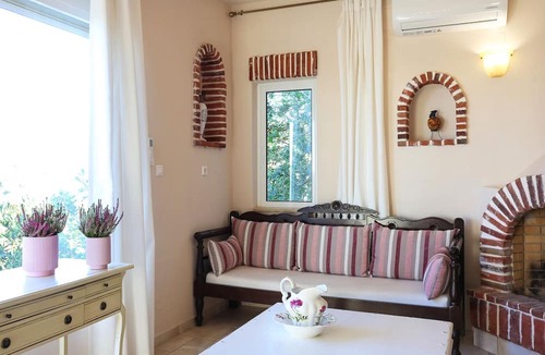 Mires Villa | Villa Myrsini