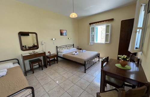 Katapola Hotel | Georgia Studios
