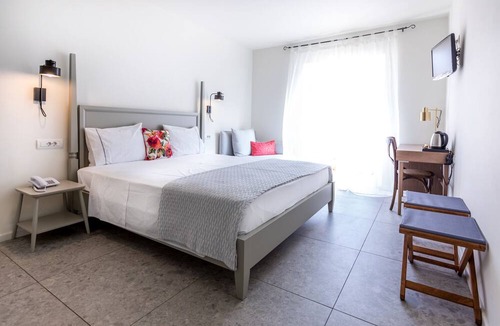 Karpathos Town Bed & Breakfast | Lemon Tree House