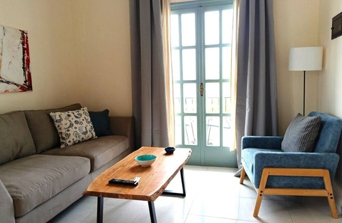 Plaka Apartment | Emerald