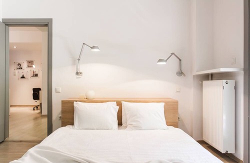 Palaio Psychiko Apartment | #AH19 PALEO PSYCHICO APARTMENT WITH GARDEN