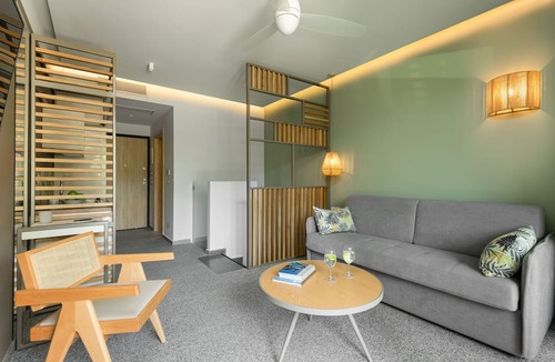 Toroni House | Eco Green Residences & Suites