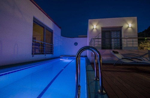 Nopigia House | Villa Levantes with private pool