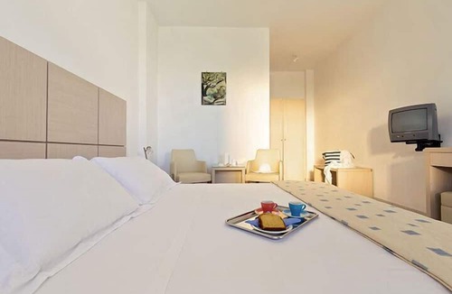 Gialiskari Hotel | Karras' Star Hotel