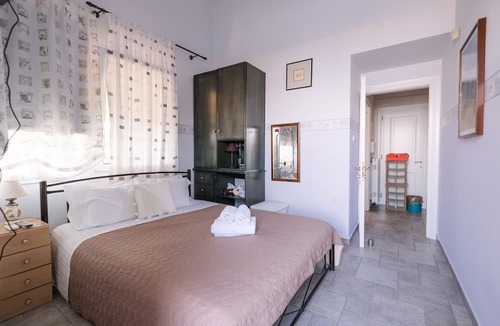 Nea Iraklitsa House | Blue Crystal Villa