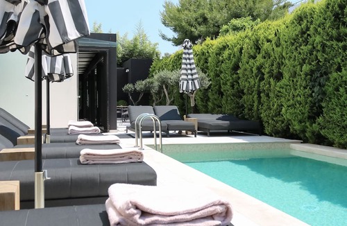 Vouliagmeni Hotel | Azur Hotel
