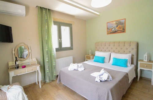 Limni Keri Villa | Villa Lobos
