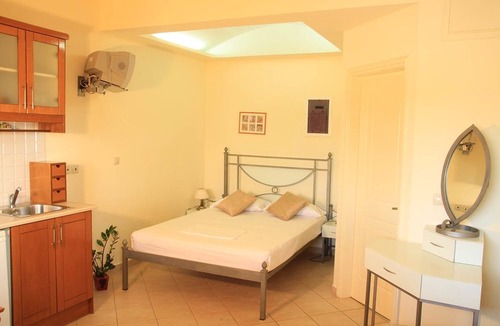 Limnos Hotel | Aigiali Rooms