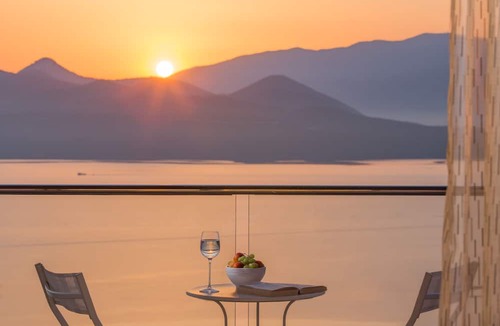 Spanokhorion Villa | Luxury Villa * Amazing Sea Views * Private Pool * Private Garage * Orchard