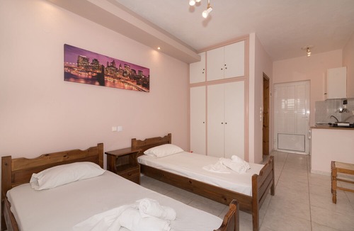 Katastari Hotel | Yiota Studios