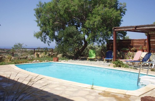 Pefki Villa | Selfcatering Villa in Crete Makrigialos withprivate Pool,Sea and mountain view