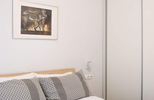 Thessaloniki City Centre Apartment | Heliconia Deluxe Apt Must