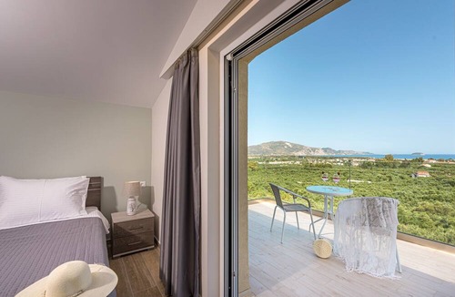 Laganas Villa | VILLA HILL FAMILIES ONLY