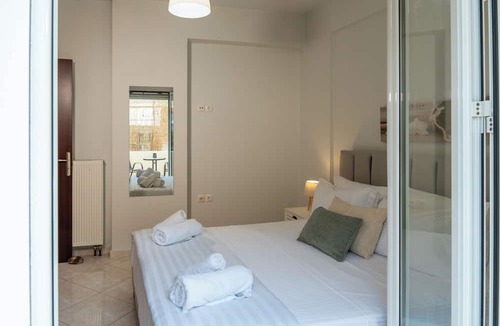 Analipsi Condo | Stella di Eleni Family House - Analipsi - 3 BR - Garden & Parking