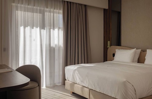 Heraklion Hotel | Nesean Plaza Hotel