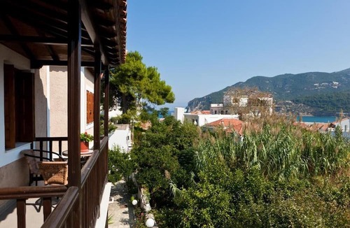 Skopelos House | Sofia's Garden by Booking Kottas