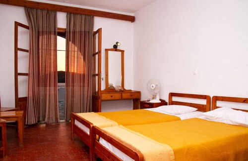 Ios Town Hotel | Flisvos Hotel