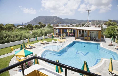 Kefalos Hotel | Manolis Studios