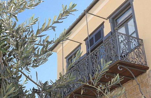 idhra Hotel | Phaedra Hotel