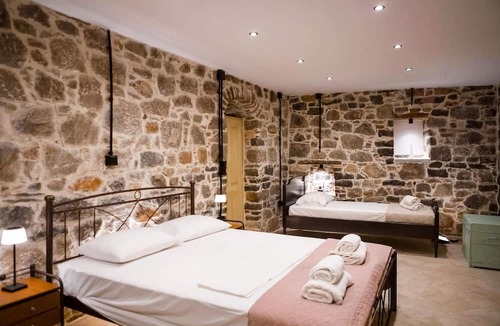 Olympi House | Stone Olympi Lodge 1 - Chios Cozy Hideaway