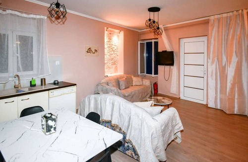 Mitilinii Apartment | Peaceful Getaway in the Heart of Mitilinii Samos