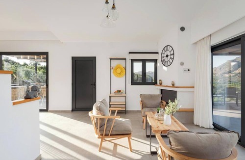 Agios Vasileios Villa | Kourtaliotis Villa Crete