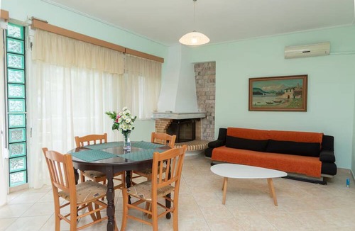Xylokastro-Evrostina Apartment | Yuccas Home - at Kato Pitsa Xylokastro n 2