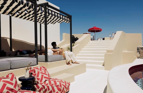 Finikia Hotel | Neema Maison Santorini - Adults Only