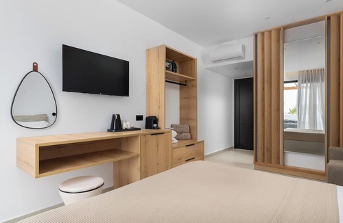 Ialyssos Hotel | Martini Resort
