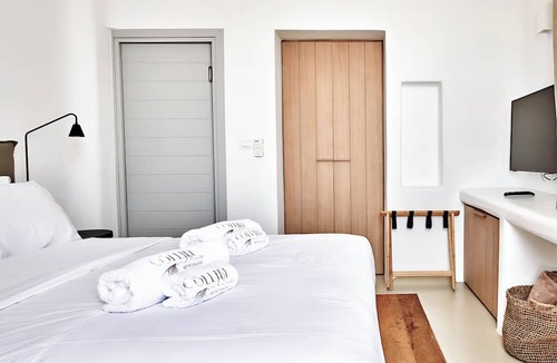 Faros Armenistis Hotel | Hotiday Mykonos Fanari