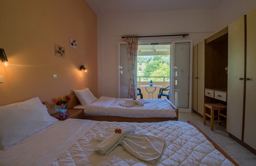 Sidari Hotel | Marina Studios