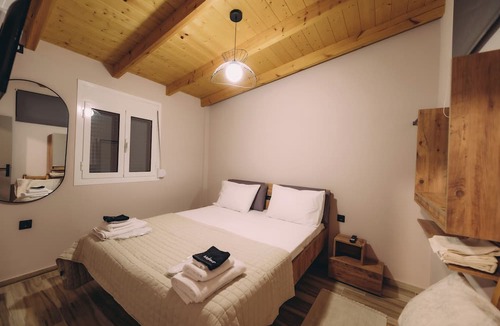 Ilida House | Sirens Luxury Apartments Palouki