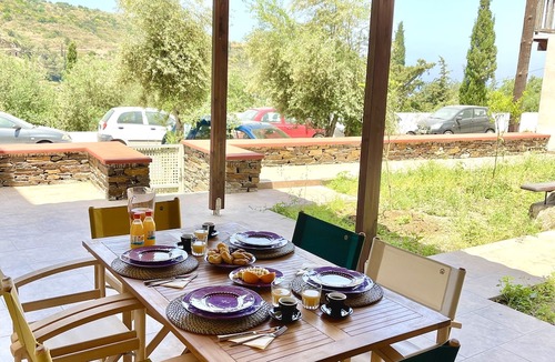 Ikaria House | Casa Sophia 3bd house with garden