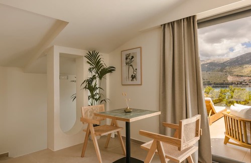 Argostoli Town House | VERANDA SUITE