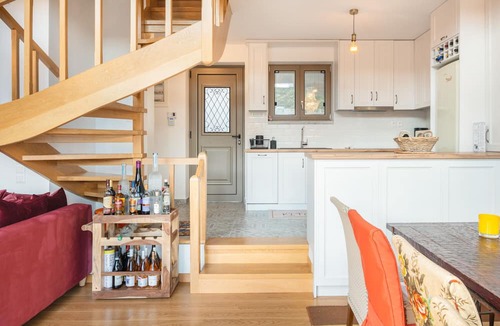 Eptalofos Villa | Villa 'M Z Happiness Chalet' with Mountain View, Wi-Fi and Air Conditioning
