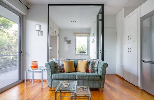 Alimos Apartment | Athena's South Apartment