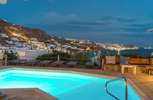 Tourlos Hotel | Rhenia Mykonos Hotel & Bungalows